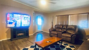 Smart TV, fireplace, DVD player - 3-Bed 2 Bath Cozy Foothills Vacation Home (Yuma)