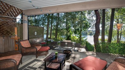 Lakefront/water activities/ private/wifi/high cleaning standards/peaceful