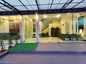 Front of property - The Cottage Hotel Udon Thani (Udon Thani)