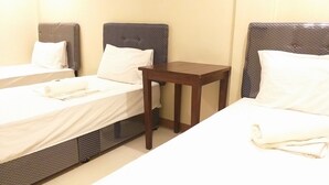 Unclassified image, 2 of 4, button - Hotel G (San Juan)