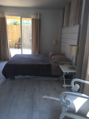 5 chambres, Wi-Fi, draps fournis