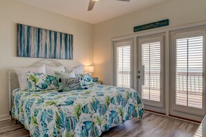 4 bedrooms, internet, bed sheets