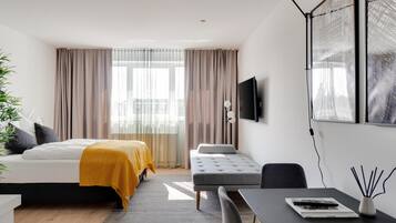 Laptop workspace, free WiFi, bed sheets