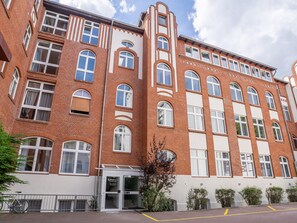 Property grounds - Limehome Erfurt Schmidtstedter Straße (Erfurt)