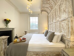 Design Apartment | 1 bedroom, Tempur-Pedic beds, in-room safe, individually decorated - Stylish Apartments in Pimlico (London)