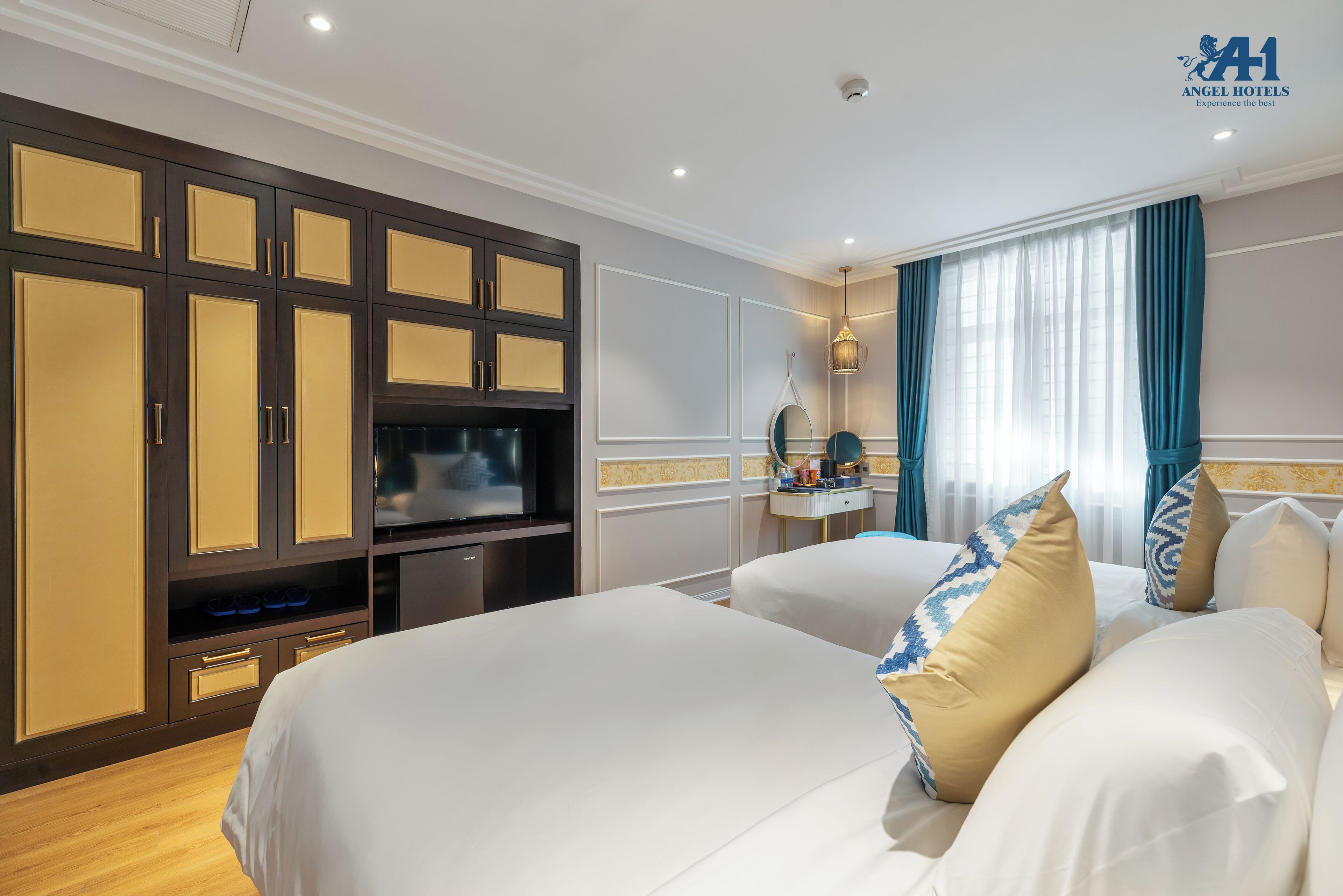 Ropa de cama de alta calidad, minibar y escritorio 