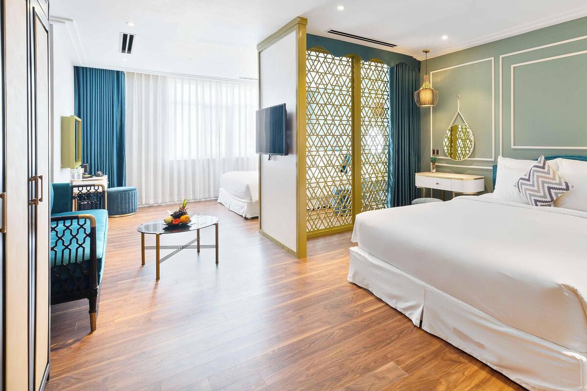 Family Room, City View | Minibar, soundproofing, free WiFi, bed sheets