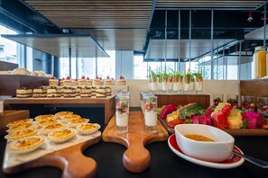 Restaurant - Wink Saigon Centre, Unscripted by Hyatt - 24 Hours stay (Ho Chi Minh City)