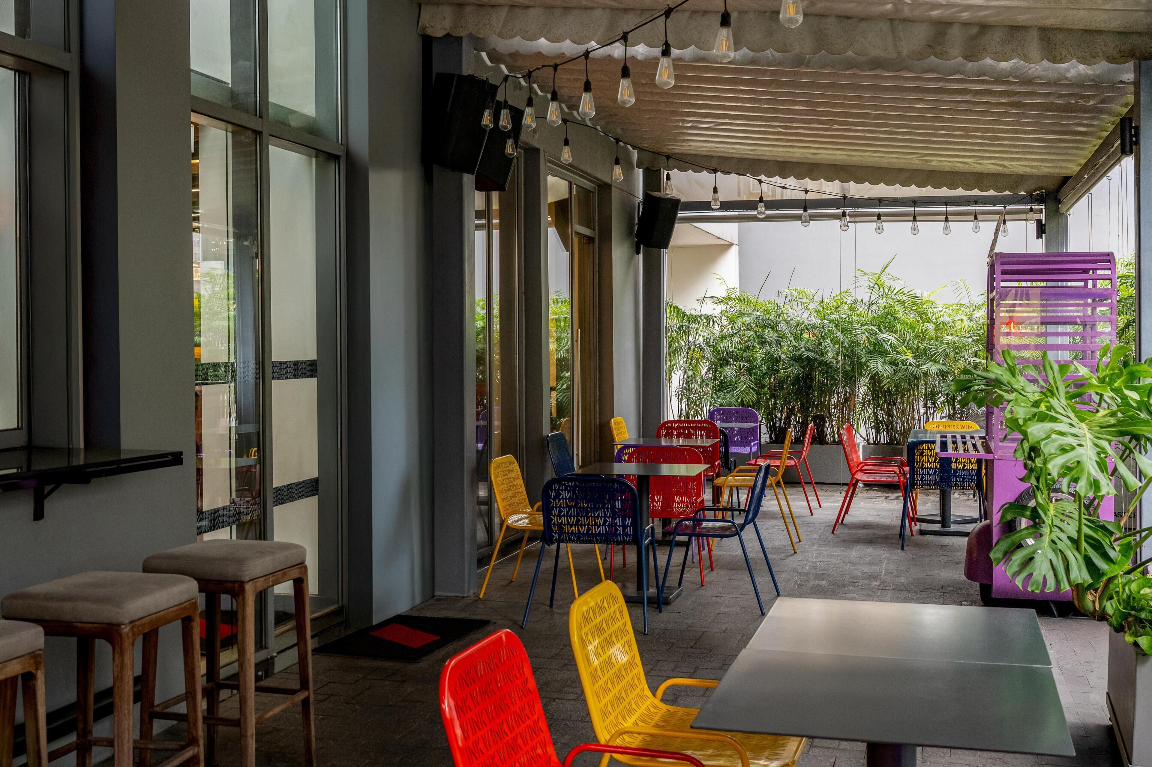 Photo - Wink Saigon Centre, Unscripted by Hyatt - 24 Hours stay