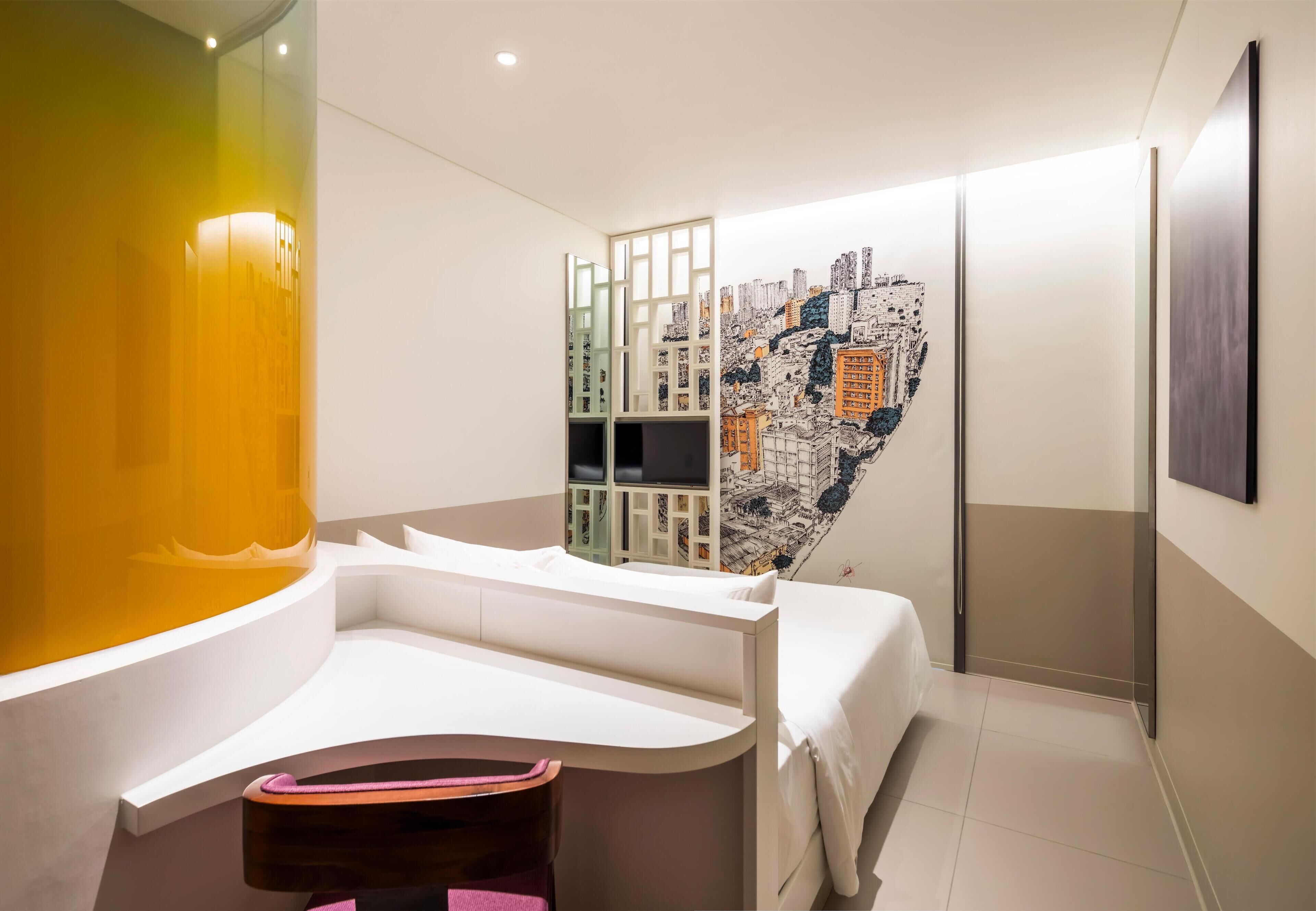 Habitación básica, 1 cama Queen size | Ropa de cama de alta calidad y minibar 