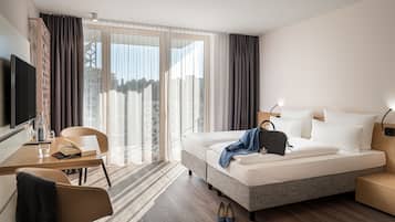 Superior Room, Balcony | In-room safe, desk, laptop workspace, iron/ironing board