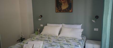 Family Double or Twin Room, Private Bathroom (Dottore)