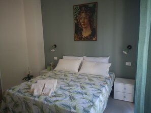 Family Double or Twin Room, Private Bathroom (Dottore) - Il Giardino di Anna (Cagliari)