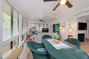 تناول الطعام