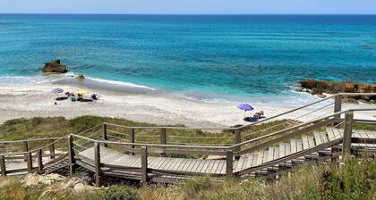 Rustic Seaside House with Garden for Families in San Giovanni di Sinis