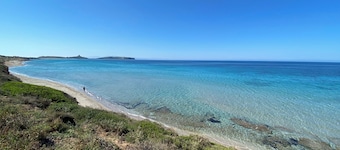 Rustic Seaside House with Garden for Families in San Giovanni di Sinis