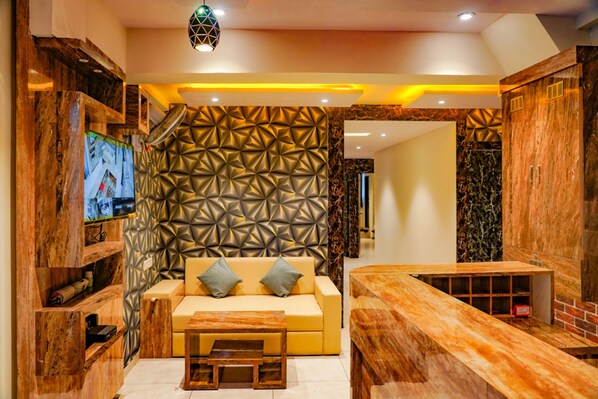 Lobby sitting area - Hotel Privilege Villa (Ahmedabad)