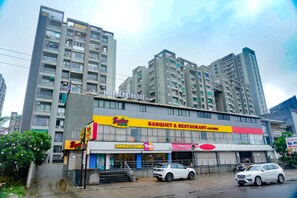 Front of property - Hotel Privilege Villa (Ahmedabad)