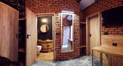 Lord Jack Apartments