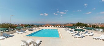 Double Royal Hotel