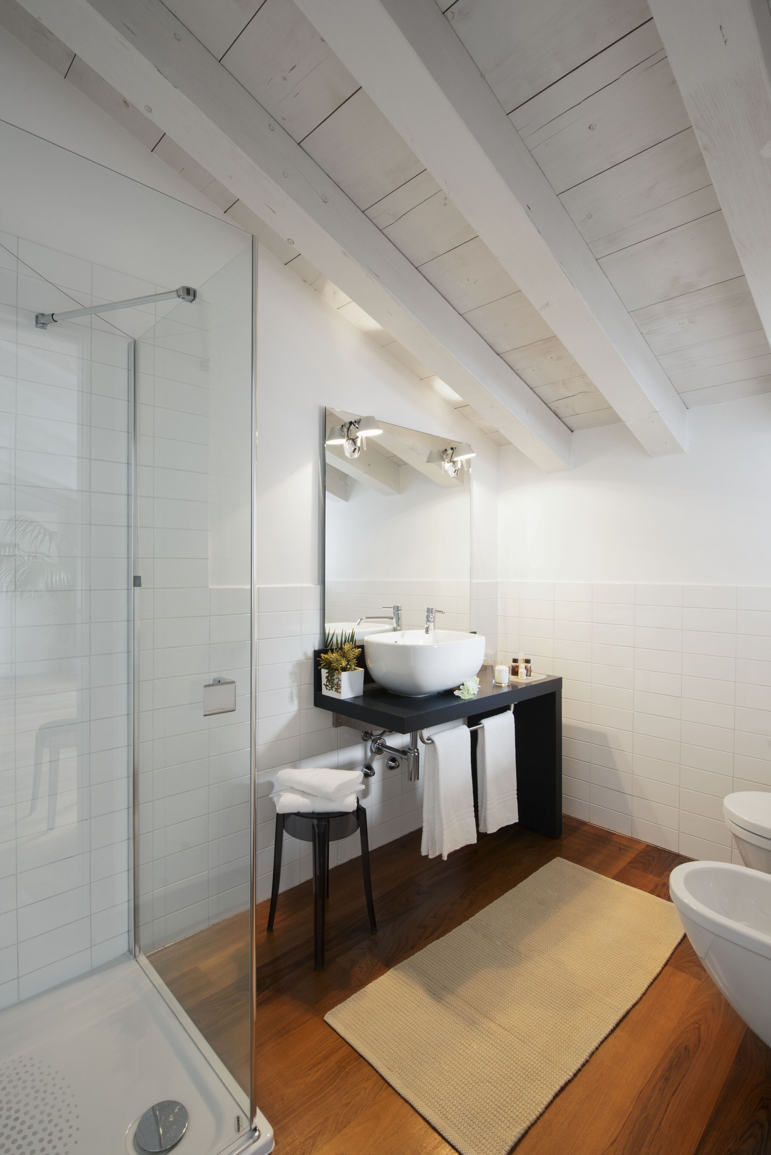 Familien-Suite | Badezimmer | Dusche, Regendusche, Haartrockner, Bademäntel