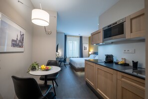 Dobbeltværelse - byudsigt (1) | Premium-sengetøj, senge med madrasser af memory foam, individuelt design