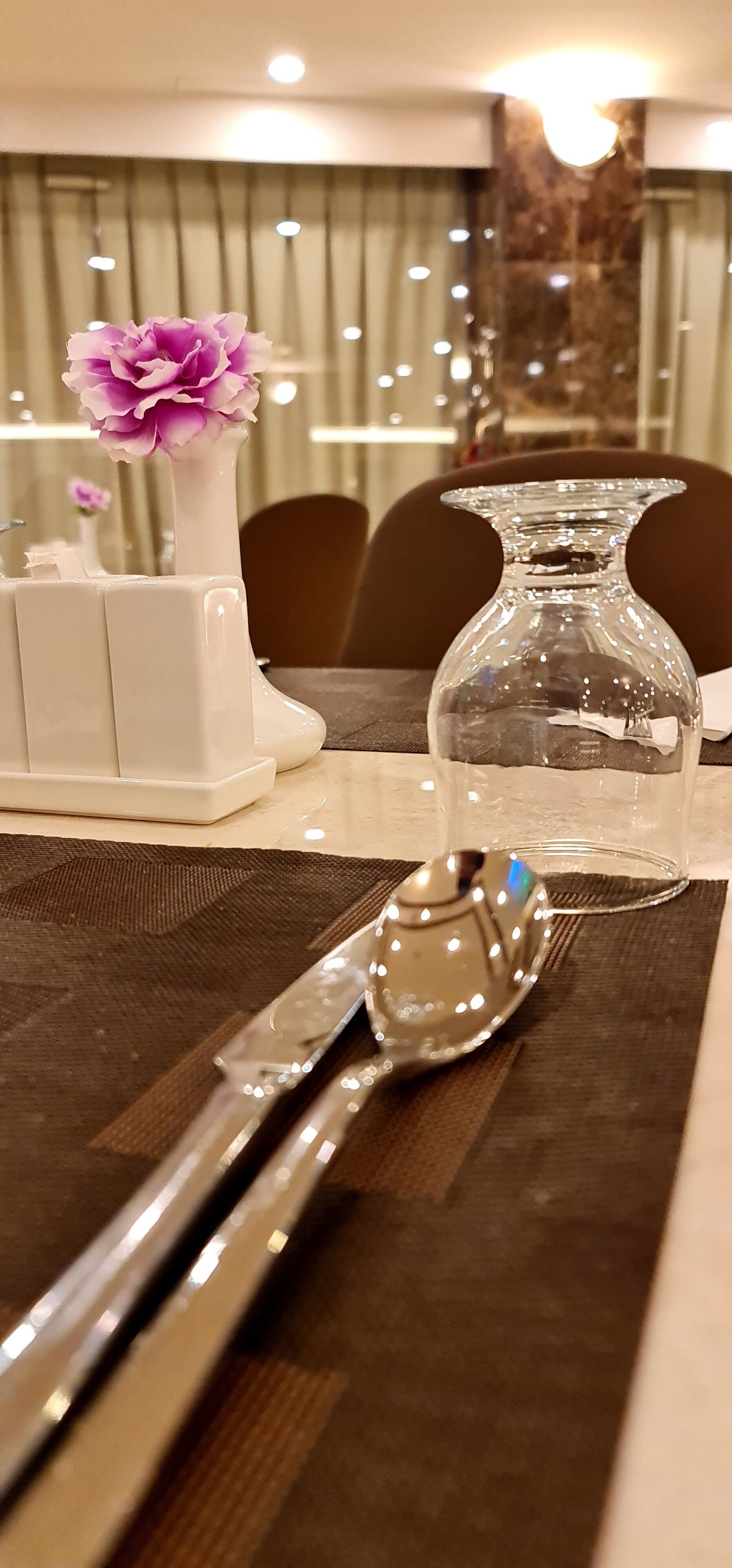 daily continental breakfast (sar 50 per person)