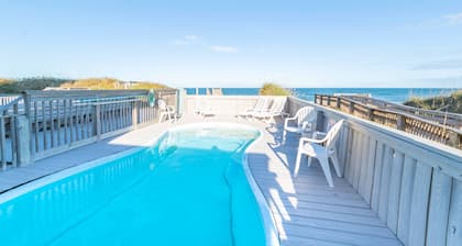 K0003 Sea Reunion. Oceanfront, Spectacular Views! Private Pool & Hot Tub!