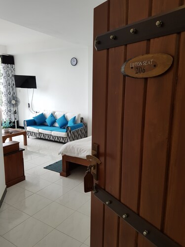 US RESORTS WITH MOUNTAIN VIEW 