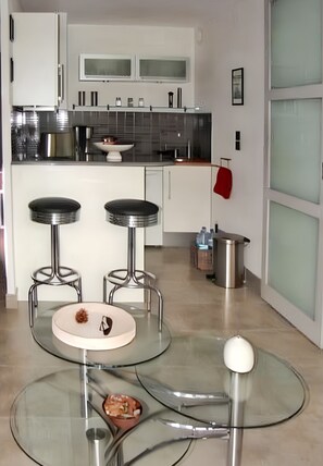 Fridge, microwave, coffee/tea maker, toaster