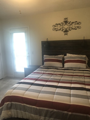 2 Schlafzimmer, Zimmersafe, Bügeleisen/Bügelbrett, kostenloses WLAN