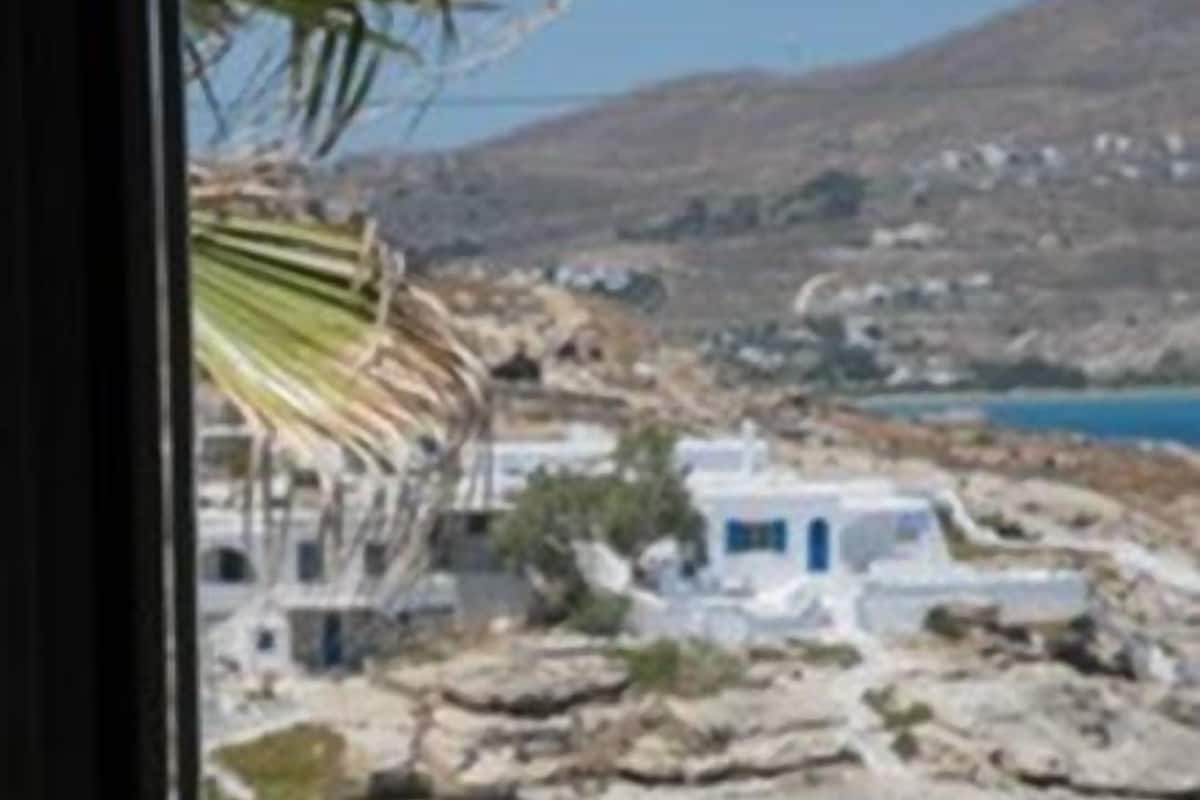 Basic Double Room | Balcony view