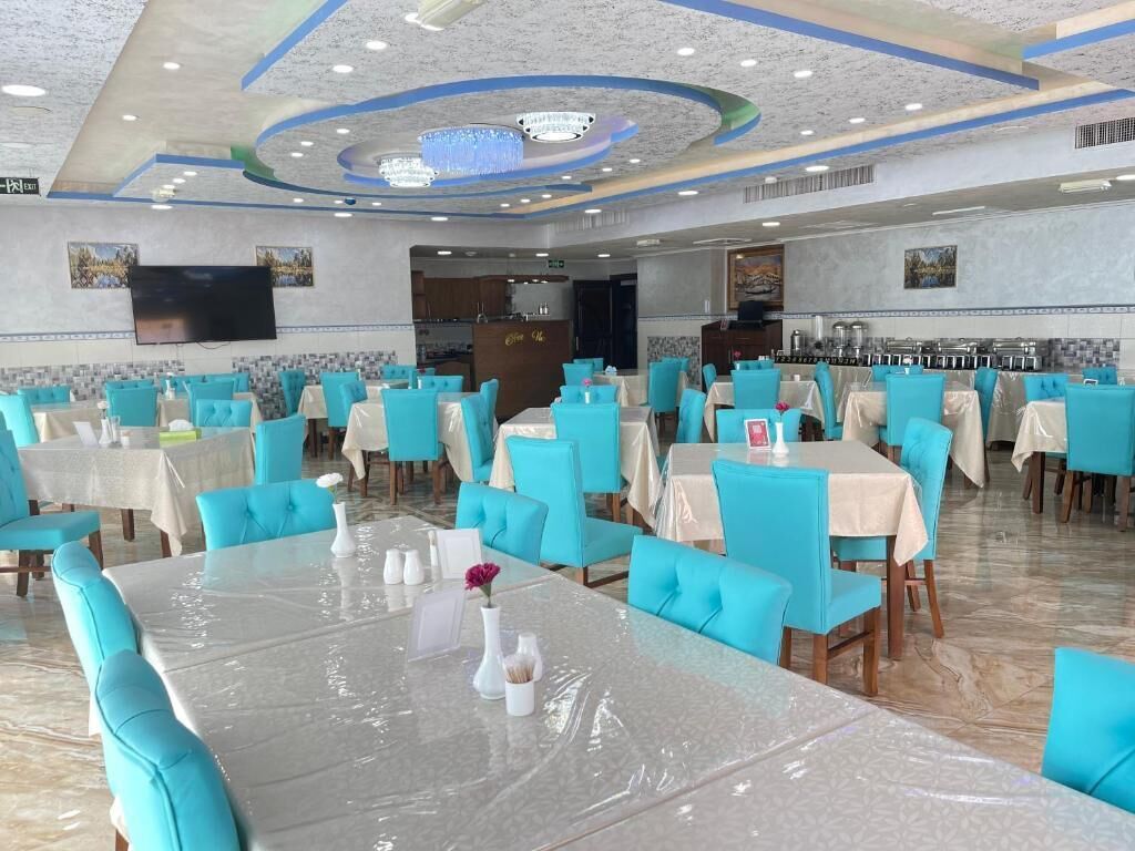 Photo - The Castle Hotel