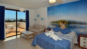 3 bedrooms, in-room safe, iron/ironing board, free WiFi