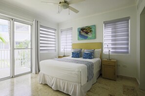 2 soverom, strykejern/-brett, reiseseng for barn og wi-fi (inkludert)