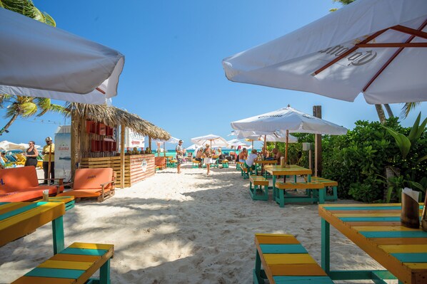 Beach nearby, beach towels