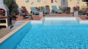 Piscina all'aperto
