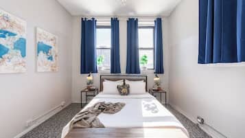 2 bedrooms, desk, iron/ironing board, travel crib