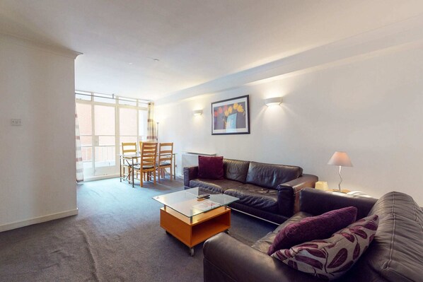 تلفزيون، مكتب