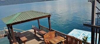 Hostal & Restaurante Bar Xtream