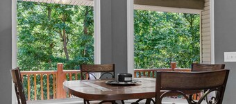 WE 3 KINGS near golf, trails, lakes, and more!