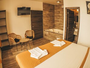 Literie de qualité supérieure, coffres-forts dans les chambres