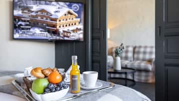 Premium bedding, minibar, in-room safe, individually decorated