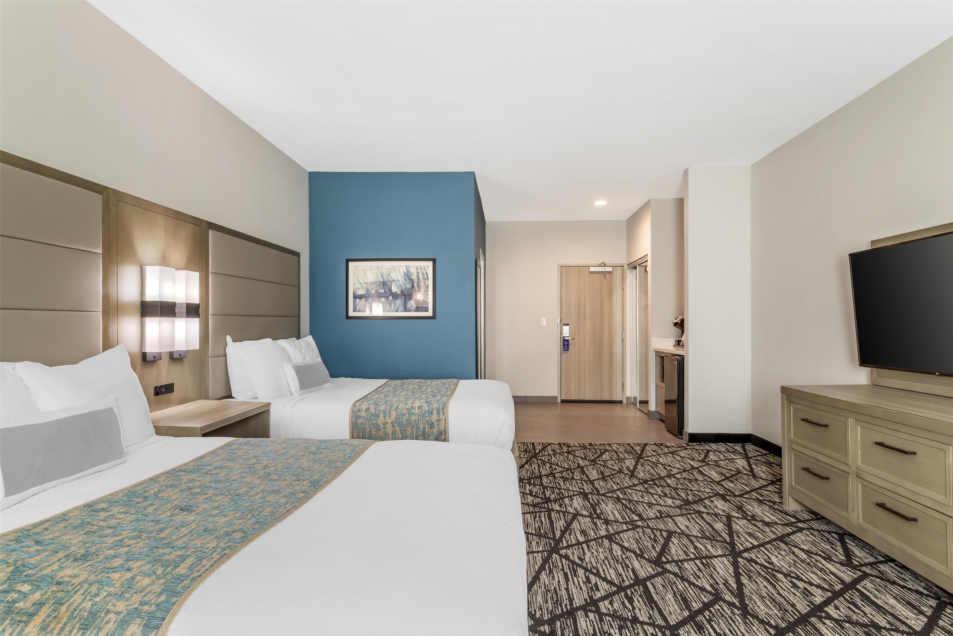 standard room, 2 queen beds, non smoking, refrigerator & microwave | desk, laptop workspace, iron/ironing board, free wifi