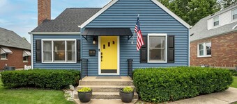 Sweet Escape Near Historic Main St, 4BR, 2 Baths