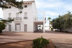 Exterior - Villa with Private Pool (Alberique)