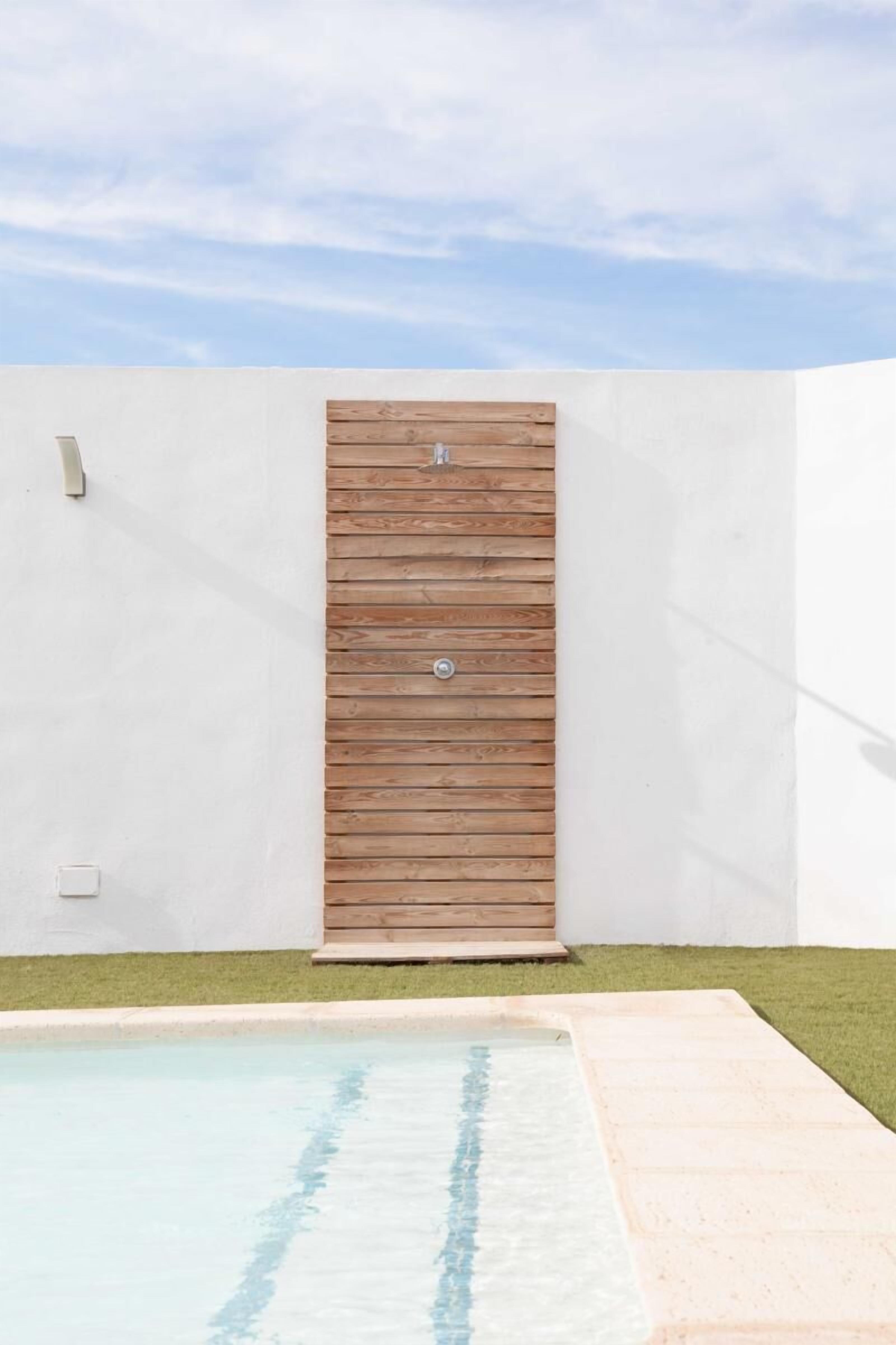 Una piscina cubierta