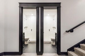 Combined shower/tub, hair dryer, towels, soap