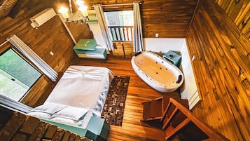 Tree House Luxe