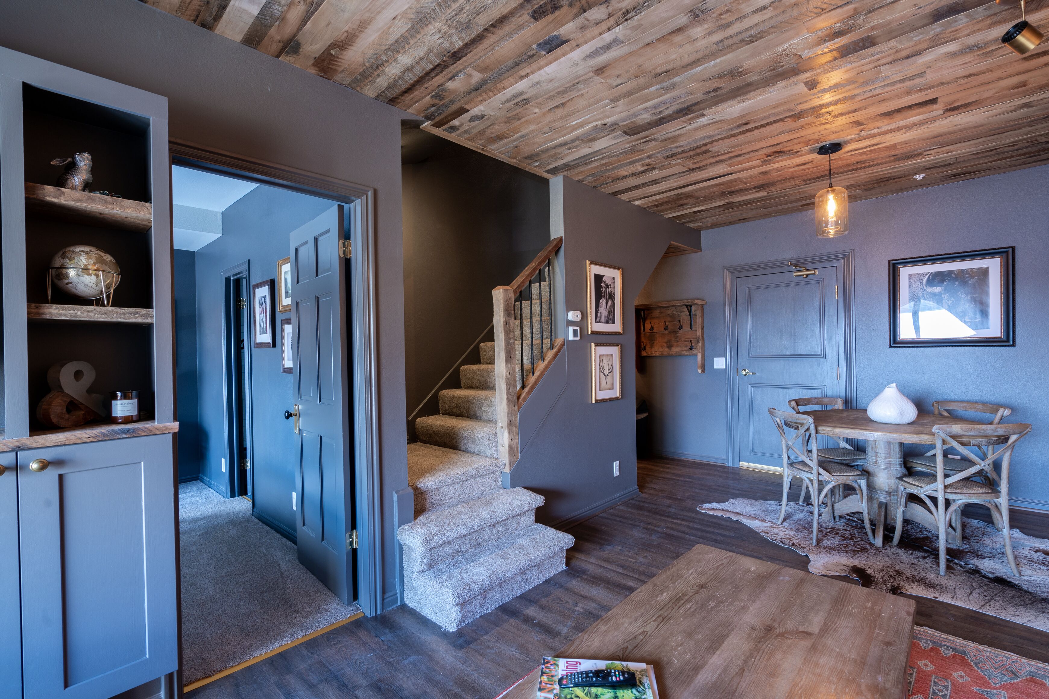 blue church lodge b | living area | 50-inch flat-screen tv with cable channels, tv, fireplace